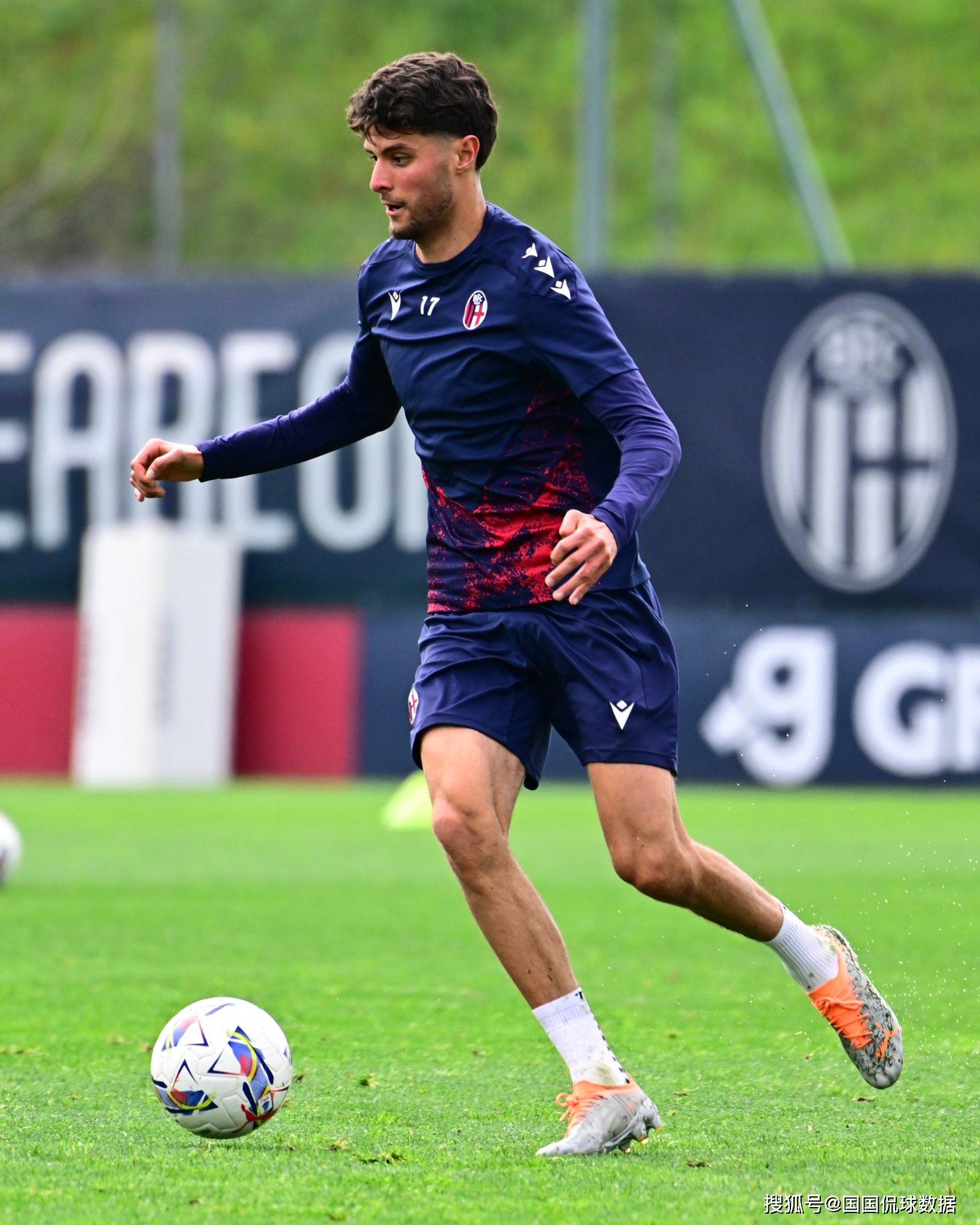 乌克兰阵亡女兵图片 乌克兰阵亡女兵图片